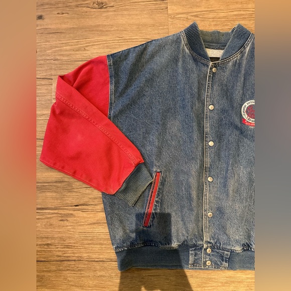 Vintage denim Jean jacket “Canadian Airlines International” - Picture 3 of 15